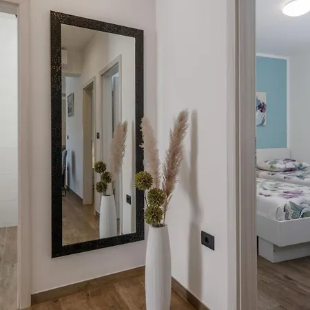 Villa Kuca Za Odmor Hana By Guide *