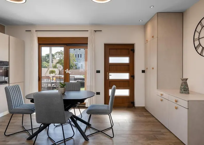 Kuca Za Odmor Hana By Guide Willa *